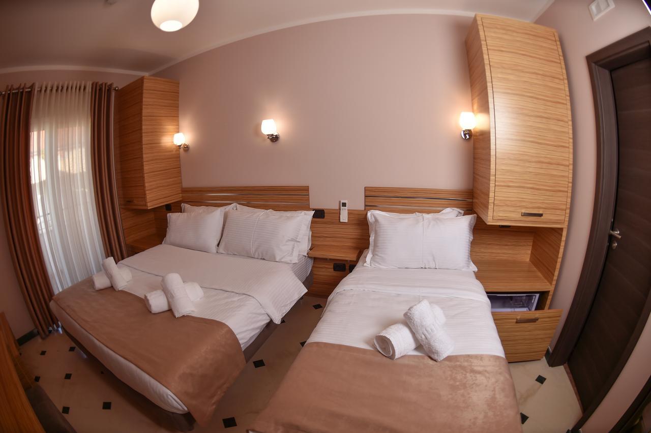 Hotel Pandora Residence Tirana Exteriör bild