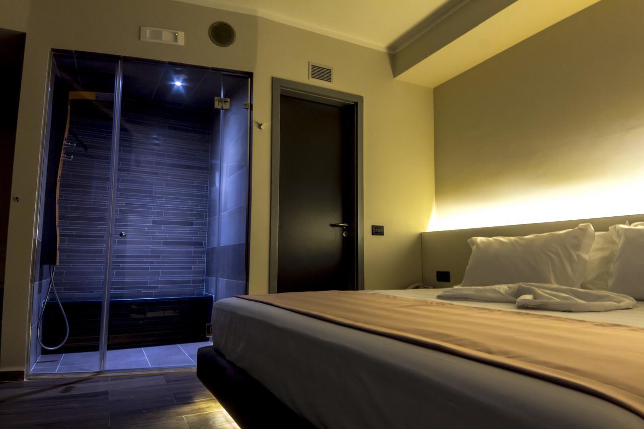 Hotel Pandora Residence Tirana Exteriör bild