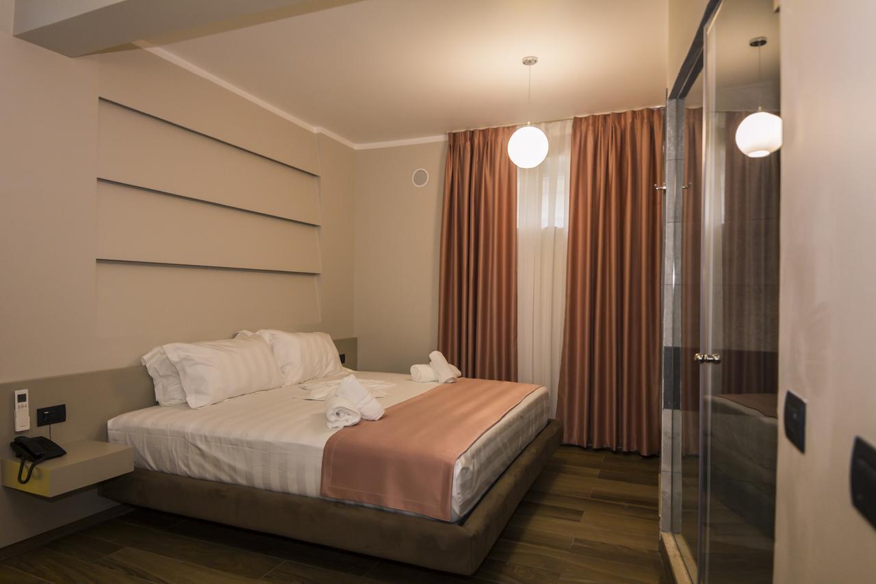 Hotel Pandora Residence Tirana Exteriör bild