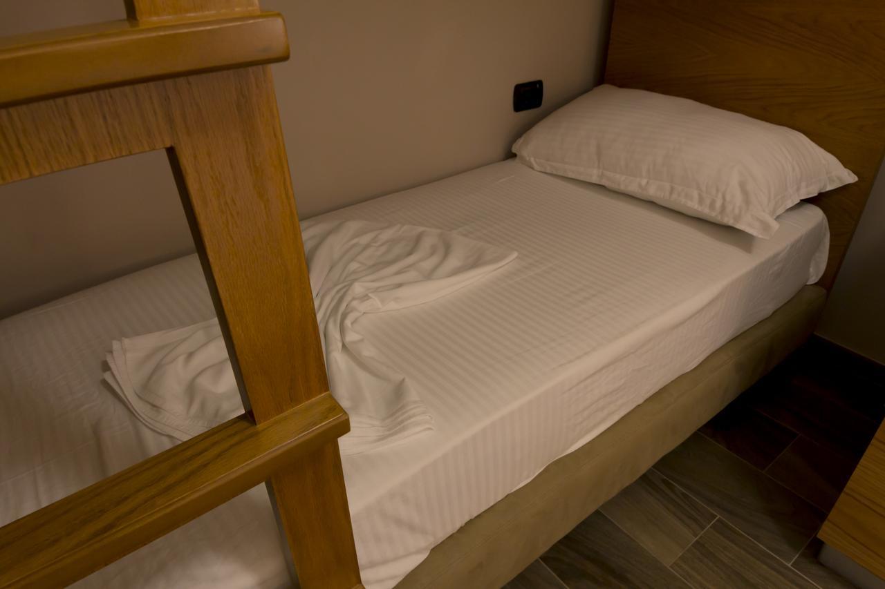 Hotel Pandora Residence Tirana Exteriör bild