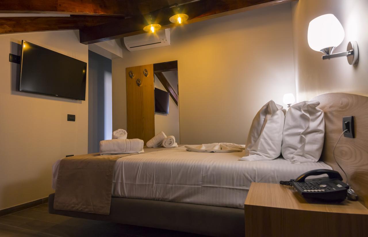 Hotel Pandora Residence Tirana Exteriör bild