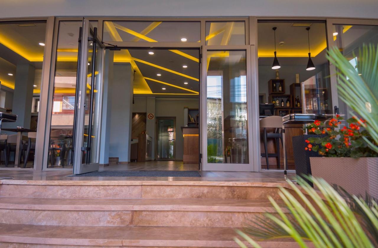 Hotel Pandora Residence Tirana Exteriör bild